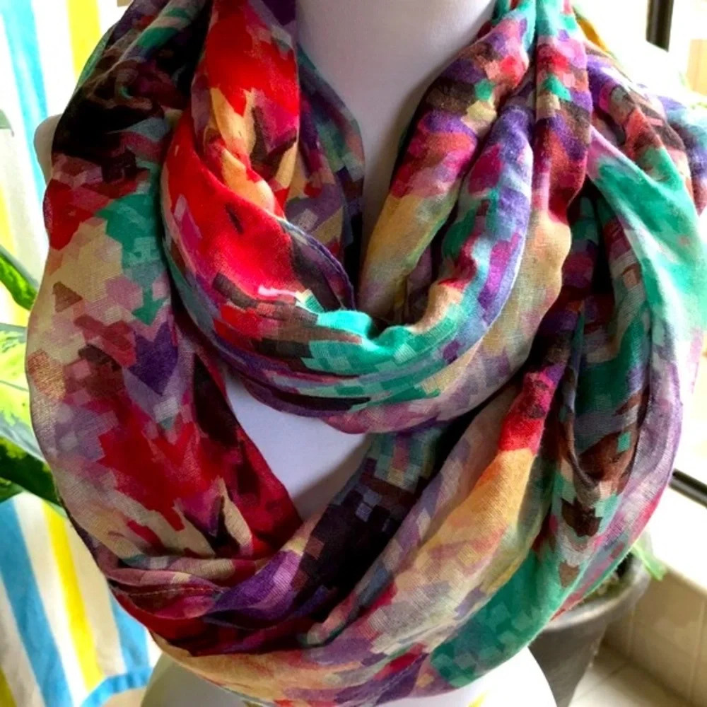 Vibrant, versatile pixel print infinity scarf - image 4